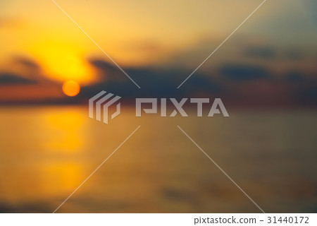 Blurry Sea beach sunrise Blurry Sea beach sunrise 31440172