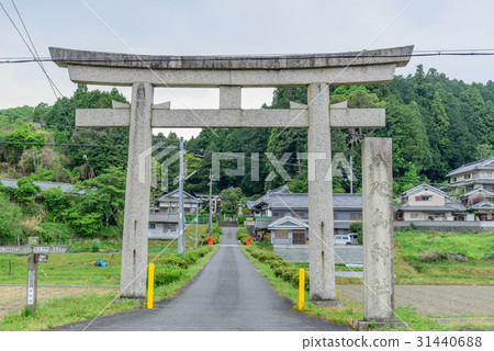 Yao Wu Shrine 31440688