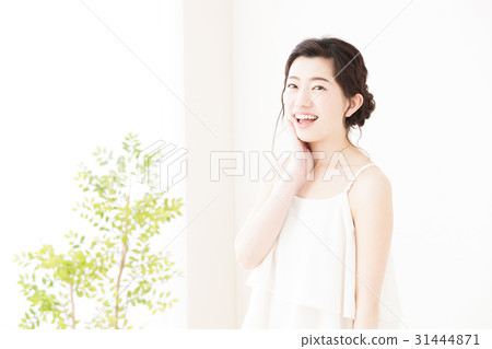 美容女性口腔護理護膚美容年輕女性美容 31444871