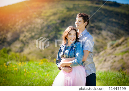 Smiling couple in love outdoors. happy lifestyle 31445599