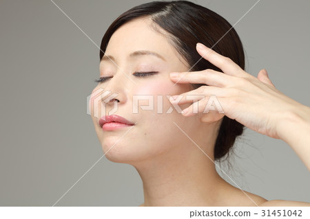 美女 31451042