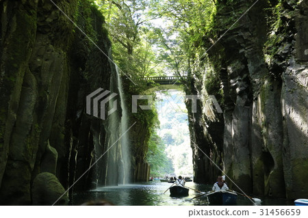 Takachiho Gorge 31456659