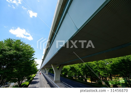Highway Saitama Omiya line and the fresh green main road of the capital June 2017 super wide angle a-1 31456870