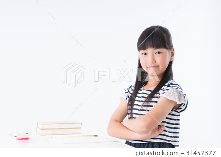 Elementary school student to study Elementary school student to study 31457377
