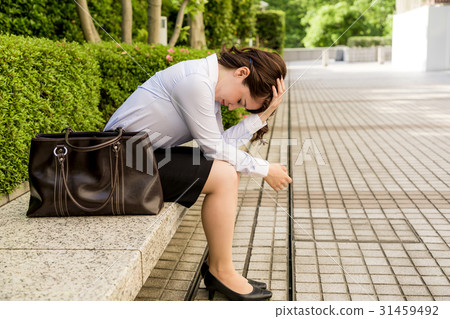 depressed woman depressed woman 31459492