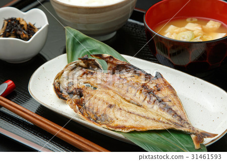 圖庫照片: 金槍魚 魚乾 套餐