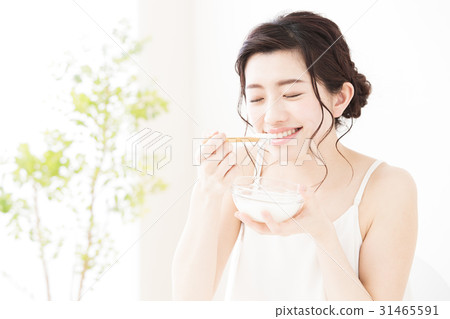 Beauty Yogurt Dairy Product Female Skin Care Beauty Young Women Beauty Beauty Yogurt Dairy Product Female Skin Care Beauty Young Women Beauty 31465591