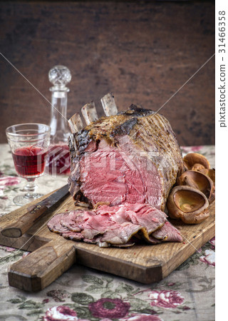 Rib of Beef Cold Cut with Yorkshires 31466358