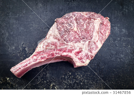 Kobe Tomahawk Steak 31467856