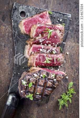 Barbecue Aged Roast Beef Barbecue Aged Roast Beef 31467884