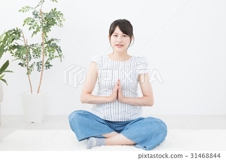 Maternity Yoga Maternity Yoga 31468844