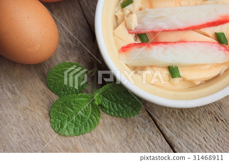 Steamed eggs with crab sticks Steamed eggs with crab sticks 31468911