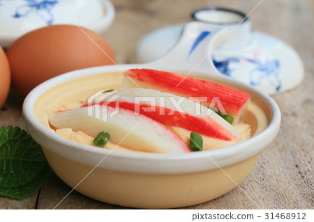Steamed eggs with crab sticks Steamed eggs with crab sticks 31468912