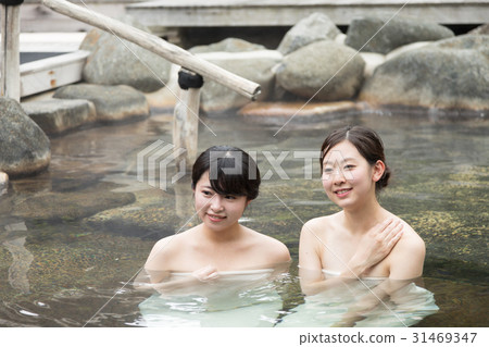 Hot spring women's journey - Stock Photo [31469347] - PIXTA