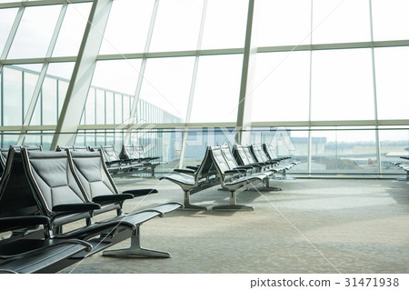 Airport Terminal 31471938