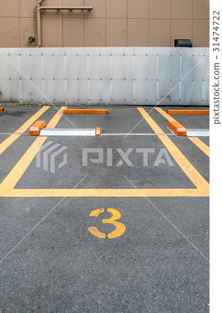 Empty Parking lot 31474722