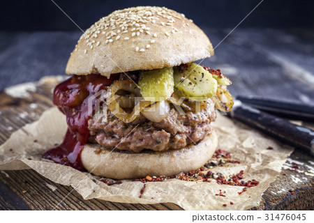Barbecue Hamburger 31476045