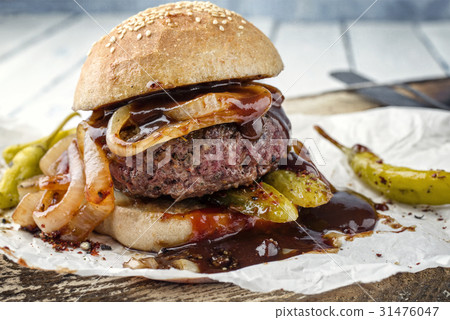Barbecue Hamburger Barbecue Hamburger 31476047