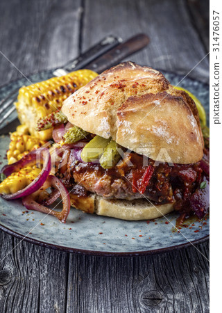Barbecue Hamburger with Vegetable and Chili Relish 31476057