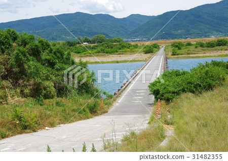 Takase Bridge 31482355