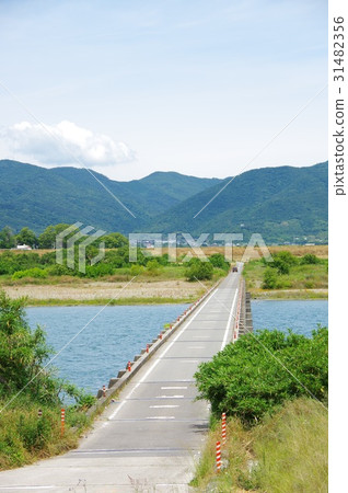 Takase Bridge 31482356