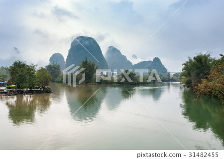 surface of rivers and karst peaks in Yangshuo 31482455