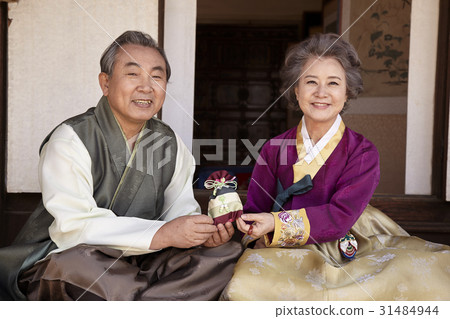 Hanbok，Nobubu，Namsangol Hanok Village，Jung-gu，Seoul 31484944
