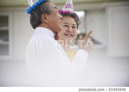 老年夫婦 31485646
