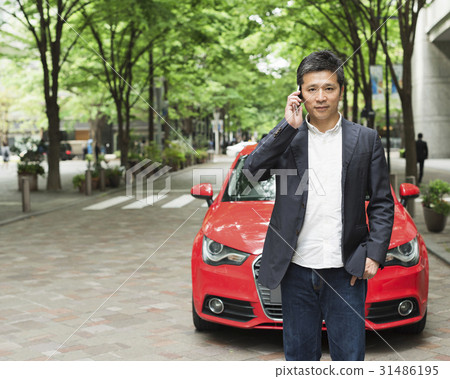 偶然中間商人紅色汽車 31486195