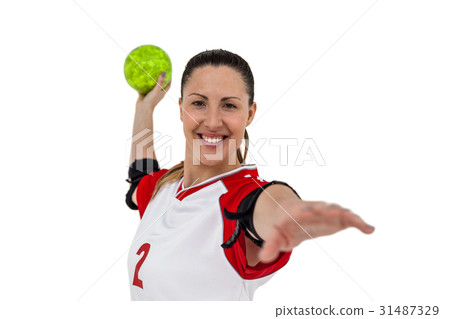 Sportswoman throwing a ball 31487329