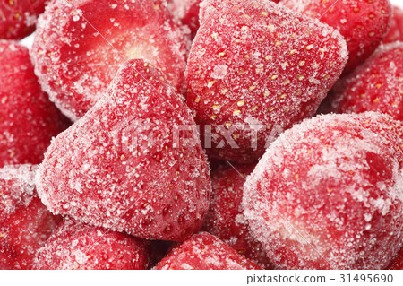 Frozen strawberry 31495690