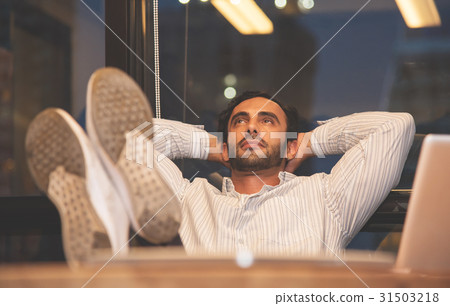 Happiness of Businessman relaxing 31503218