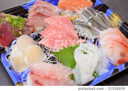 各種各樣的美味生魚片 31508939