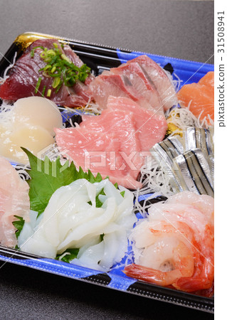 各種各樣的美味生魚片 各種各樣的美味生魚片 31508941