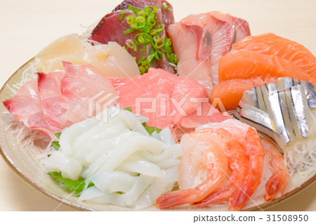 Assortment of delicious sashimi 31508950