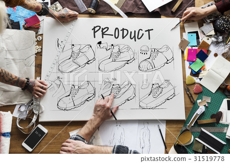 Shoe production procedure sketch drawing Shoe production procedure sketch drawing 31519778