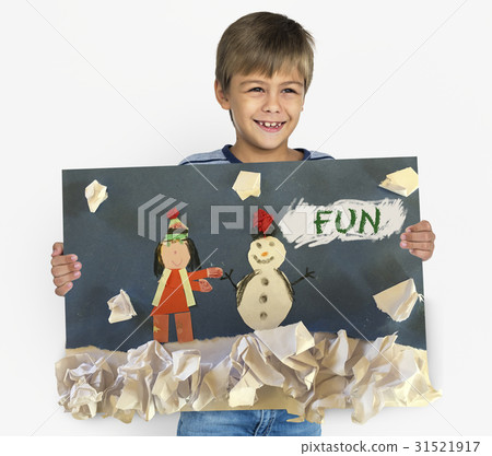 Children having fun with snowman artwork 31521917