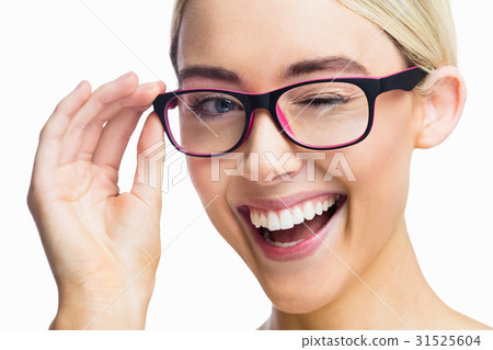 Portrait of woman posing for the camera 31525604