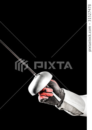 Swordsman holding fencing sword 31527478