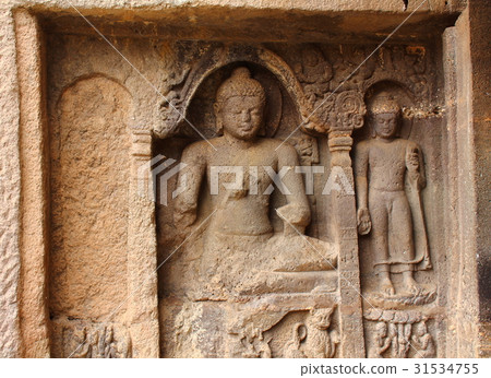 Traveling in India Travelogue 76: Ajanta Cave Temples in touch Part 7: Ancient stone statues 18 31534755