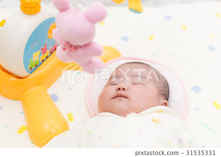 Mary and baby Mary and baby 31535331