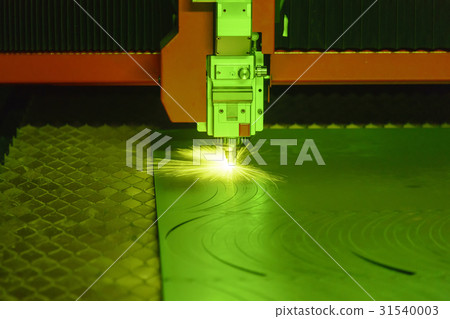 The fiber laser cutting machine  31540003