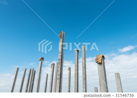 construction site with precast concret pile  31546730