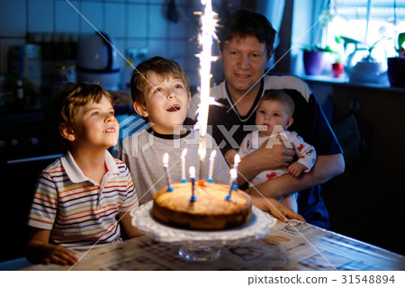 Little kid boy and family, father, brother and Little kid boy and family, father, brother and 31548894