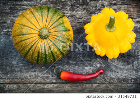 Pumpkin and pattypan 31549731