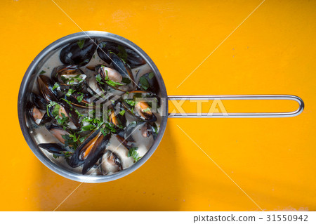 Mussels in Roquefort sauce on the background Mussels in Roquefort sauce on the background 31550942