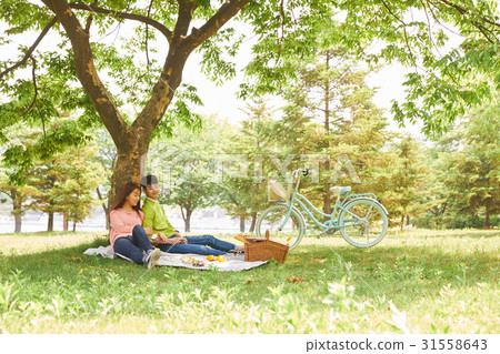 夫婦,Ilsan湖公園,一山,高陽市,京畿道 夫婦,Ilsan湖公園,一山,高陽市,京畿道 31558643