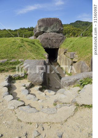 Ishimakitai burial mound (Asahikawa village, Nara prefecture) 31560997