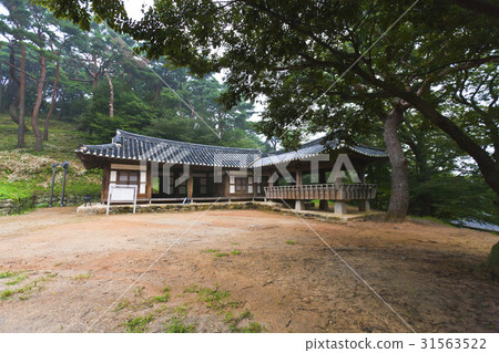 Shape castle, Gochang-gun, Jeonbuk 31563522