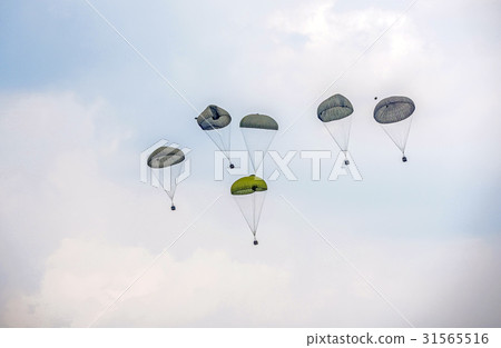 Parachute, 2012 Combined Combat Training 31565516